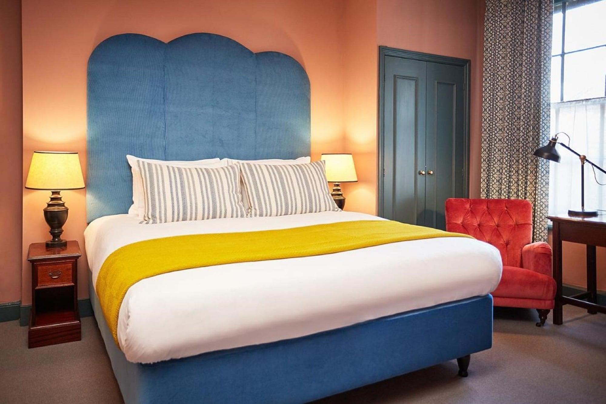 The Green Dragon Hotel Hereford Bagian luar foto