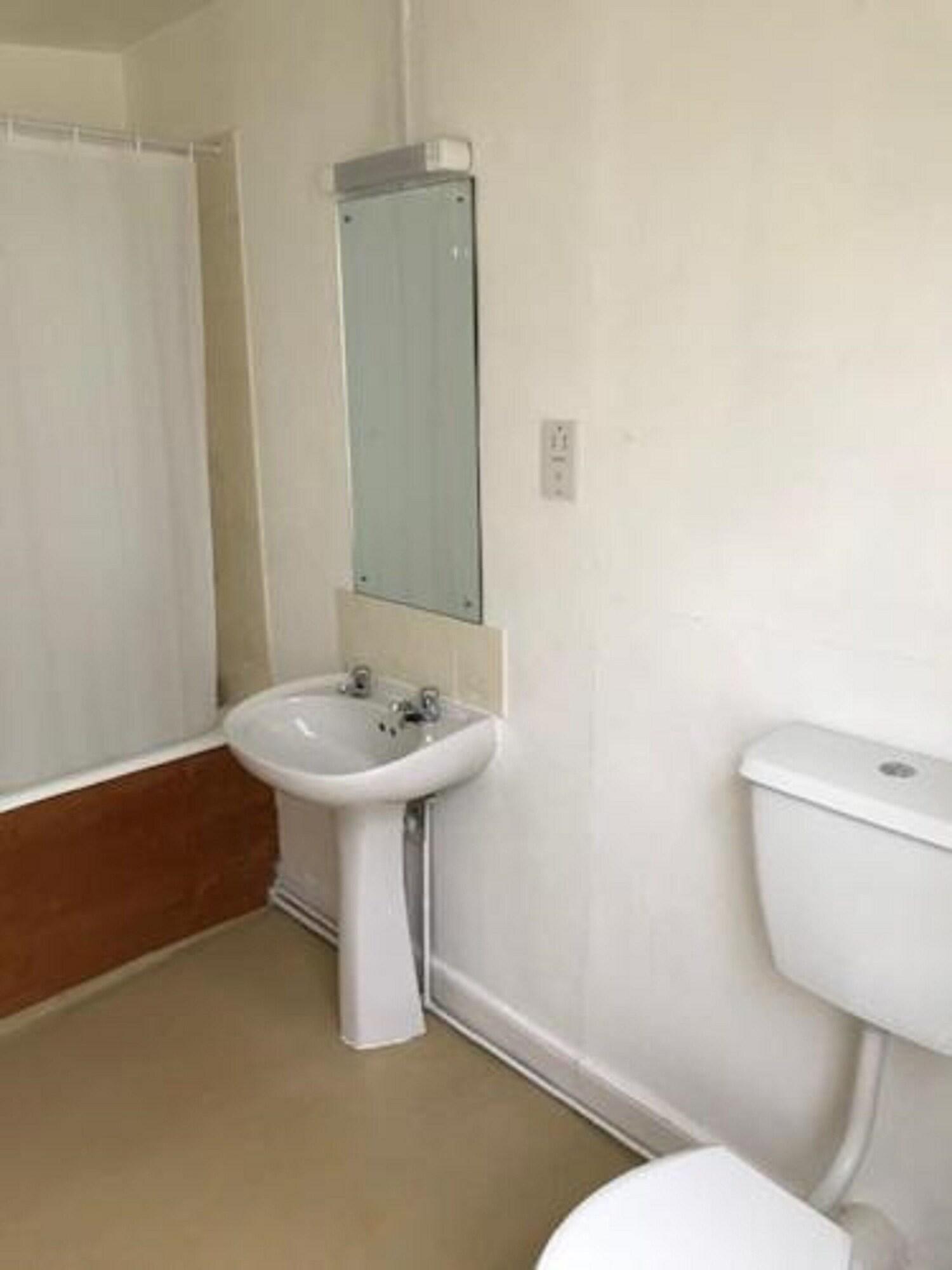 The Green Dragon Hotel Hereford Bagian luar foto