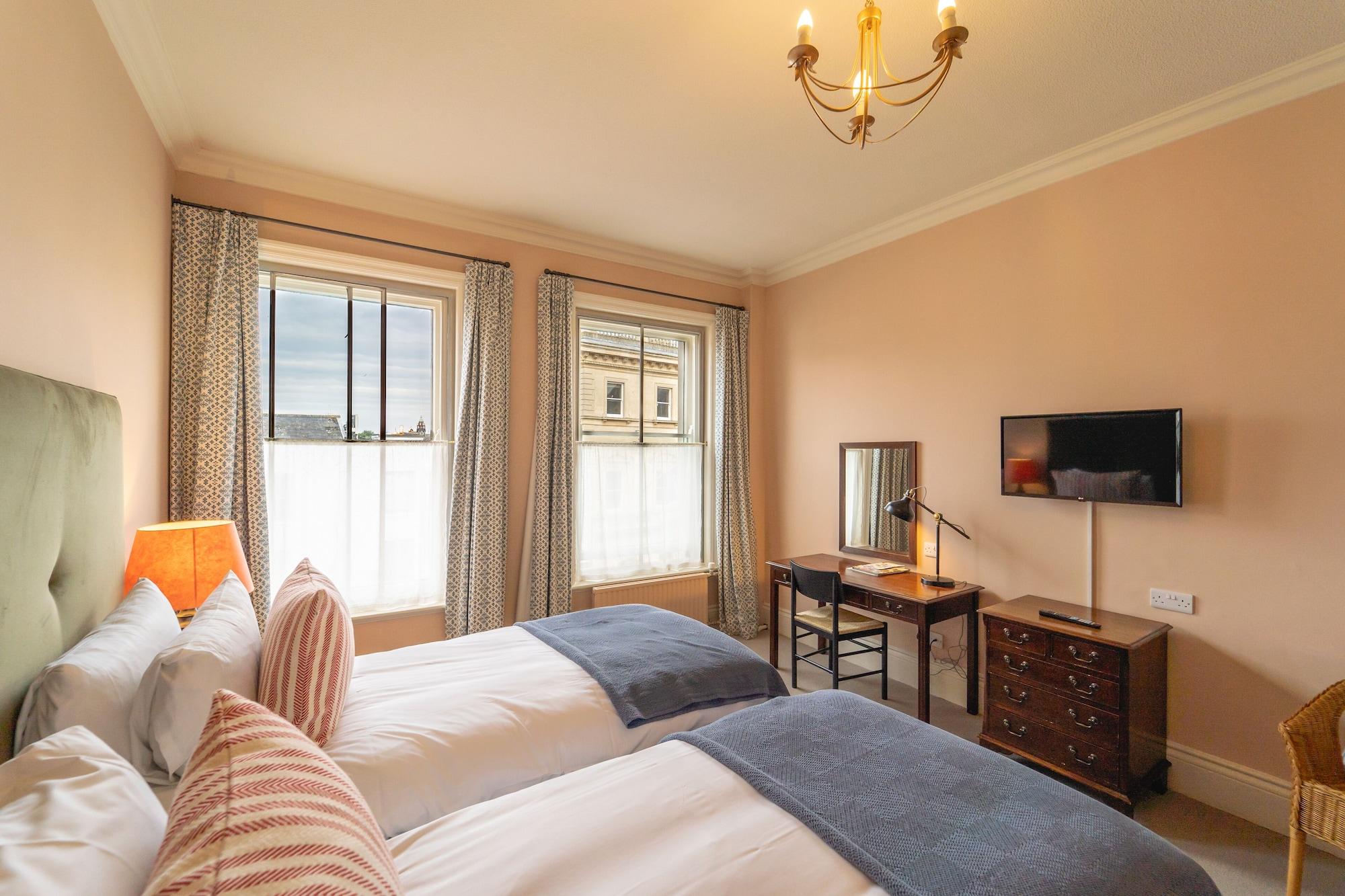 The Green Dragon Hotel Hereford Bagian luar foto