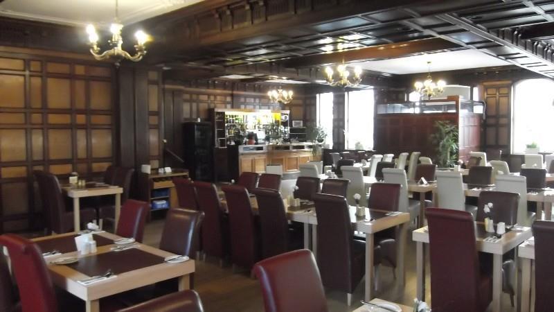 The Green Dragon Hotel Hereford Restoran foto